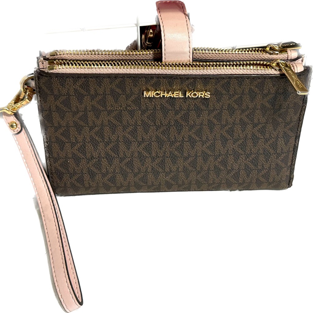 Micheal kors wallet